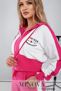 Костюм 690-малиновый Minova