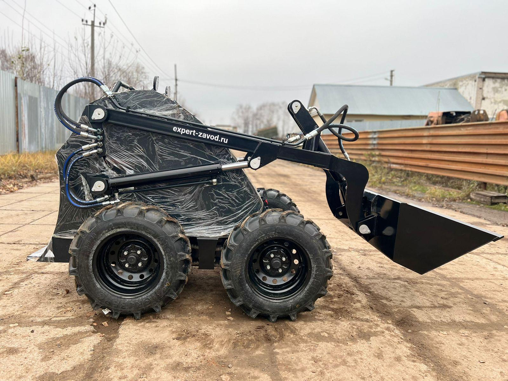 Мини-погрузчик для домашнего хозяйства