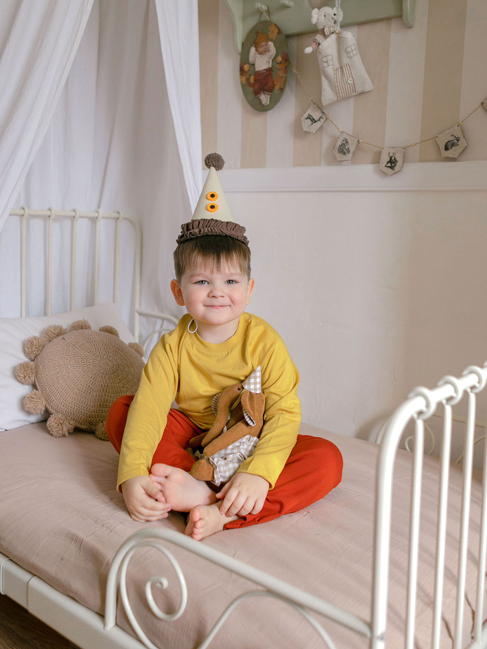 Лонгслив унисекс Mjölk Mustard