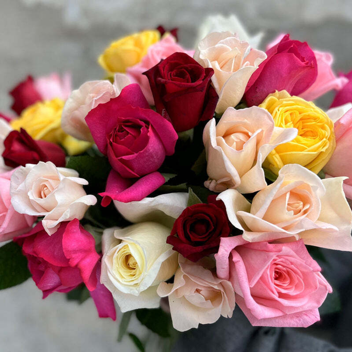 🍀 Классический микс — букет ароматных роз — для мамы