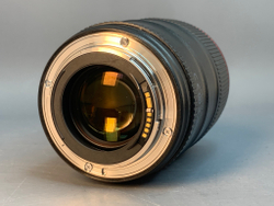 Canon EF 35mm 1.4L II USM