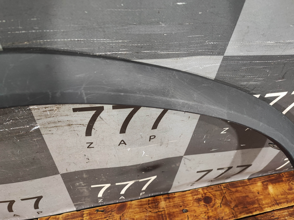 Накладка крыла переднего правого Chery Tiggo 8 18-нв Б/У Оригинал 609000056AAABK