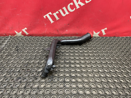 Горловина маслозаливная