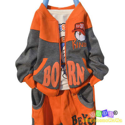 Костюм-тройка спортивный с принтом Дораэмона