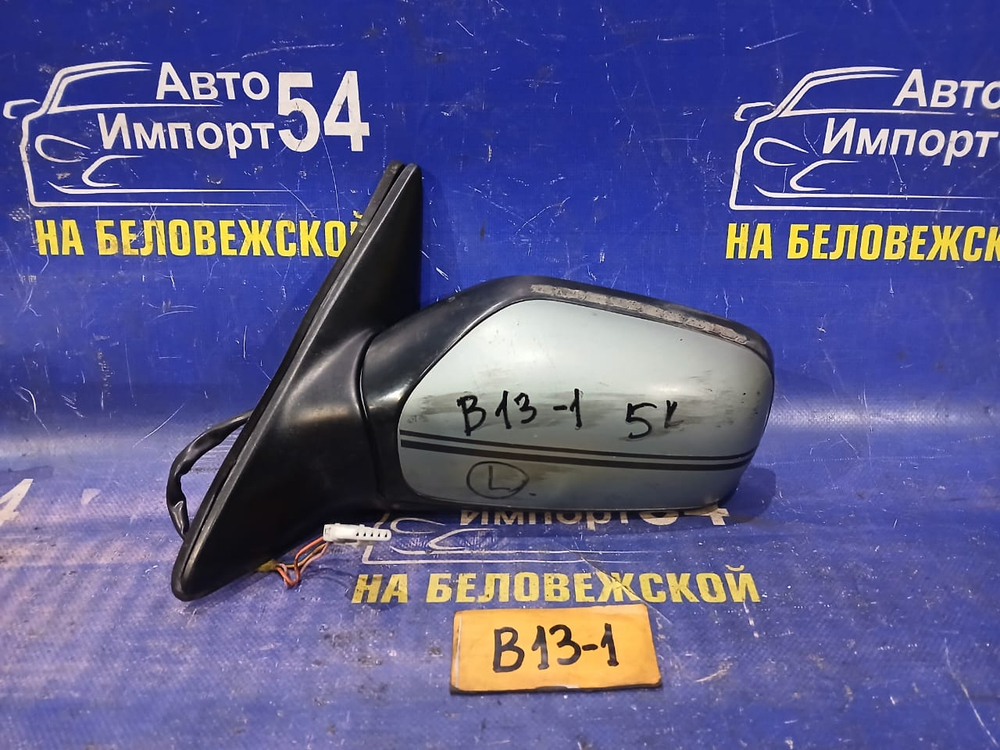 Зеркало левое NISSAN SUNNY 1990