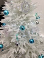 Искусственная ель «Изумрудная Белая» (Литая хвоя) 215 см / 2,15 м