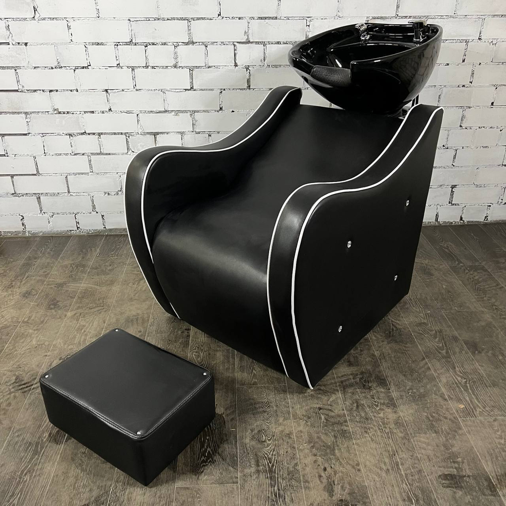 photo_5341525452101106529_y