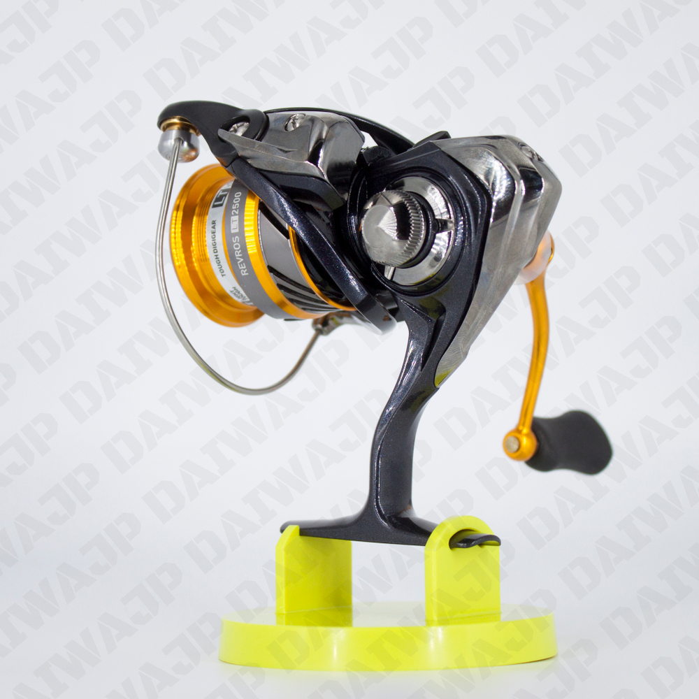 Катушка DAIWA 19 REVROS LT