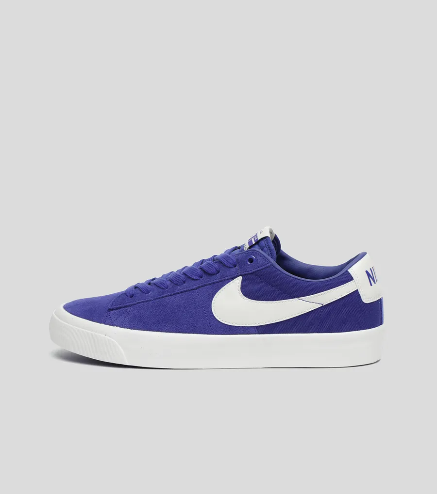 Nike sb blazer low gt summit white hot sale