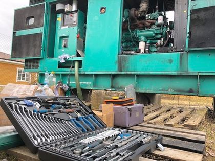 Сборка двигателя генератора продолжается