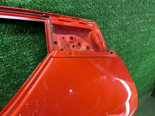 Дверь задняя левая Toyota C-HR (2016-2023)