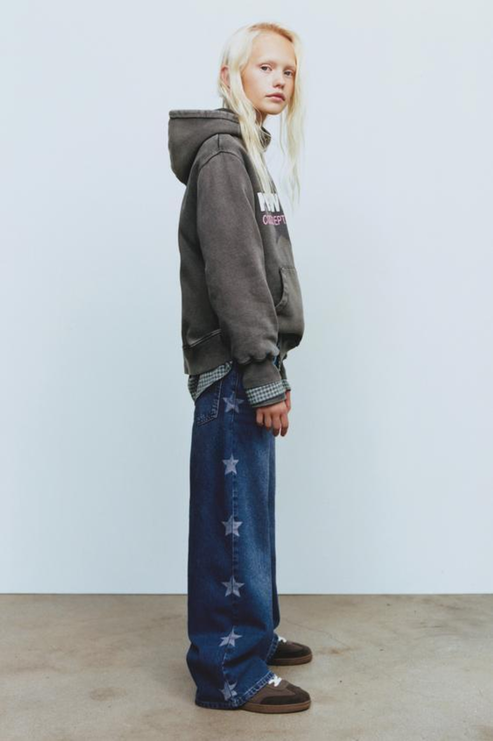 ZARA ДЖИНСЫ WIDE LEG С УЗОРОМ «ЗВЕЗДЫ», СИНИЙ