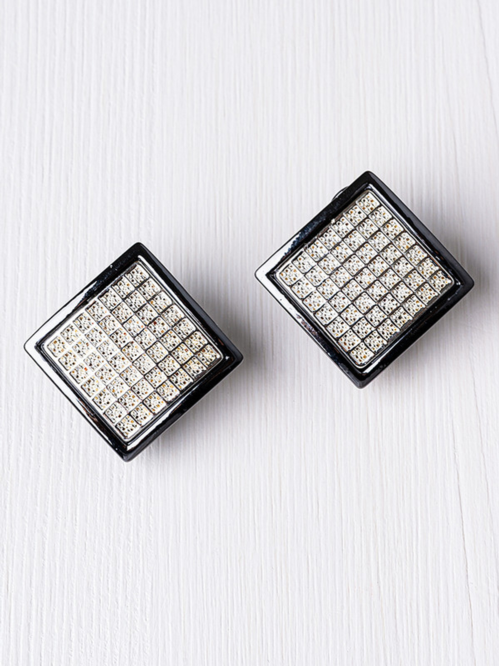 20139740 Серьги Salvador