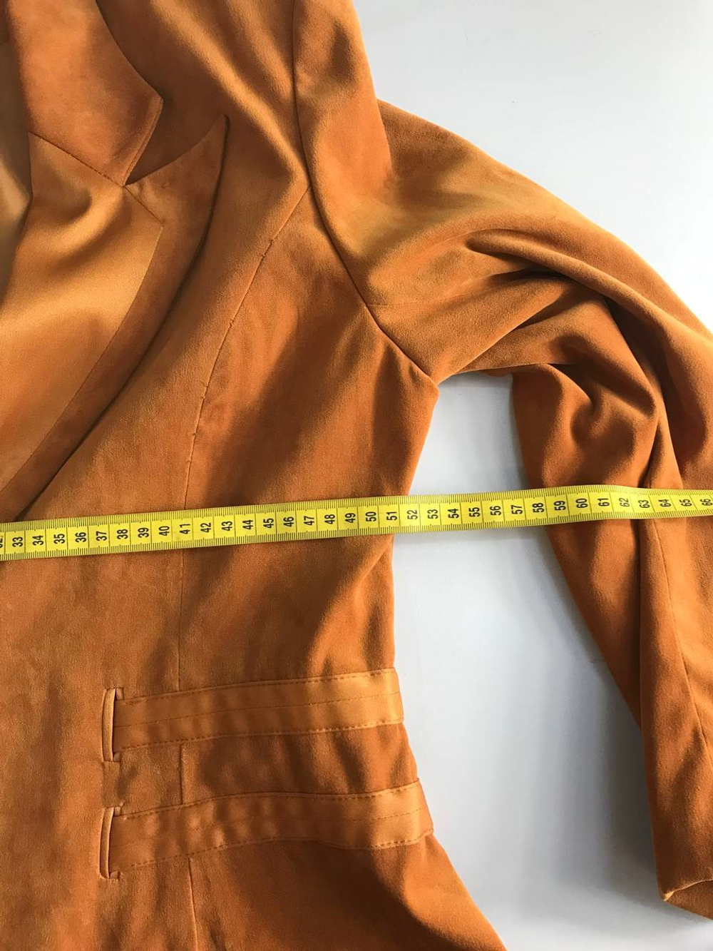 Жакет замшевый, визуально на 50 размер