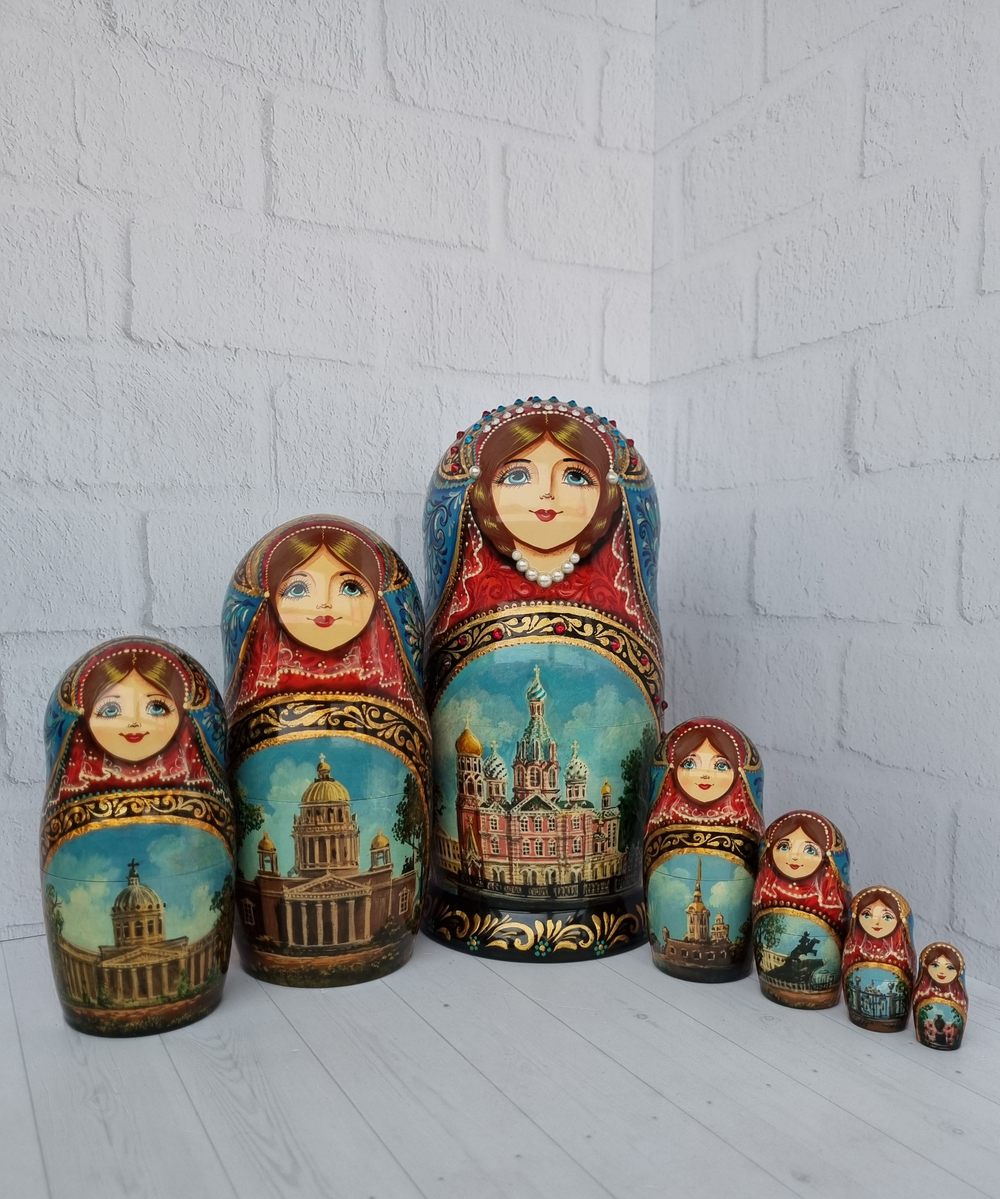 Матрешка "Санкт-Петербург" 7 мест