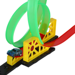 0404305/Трек со светом с пусковым устройством, 4 мертвые петли, трамплин и "хваталка"+ 2 инерц. маши