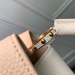 Louis Vuitton Capucines BB