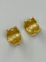 Клипсы с кремовой и синей эмалью