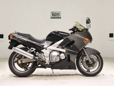 Kawasaki ZZ-R400 2001