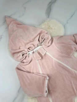 Комбинезон велюровый для новорожденного