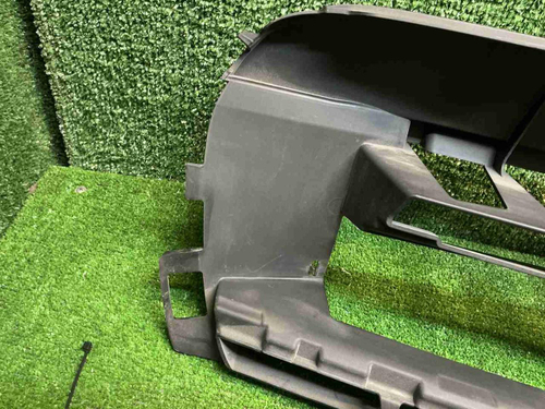 Кронштейн решетки Mercedes GLS x167 (19-24)