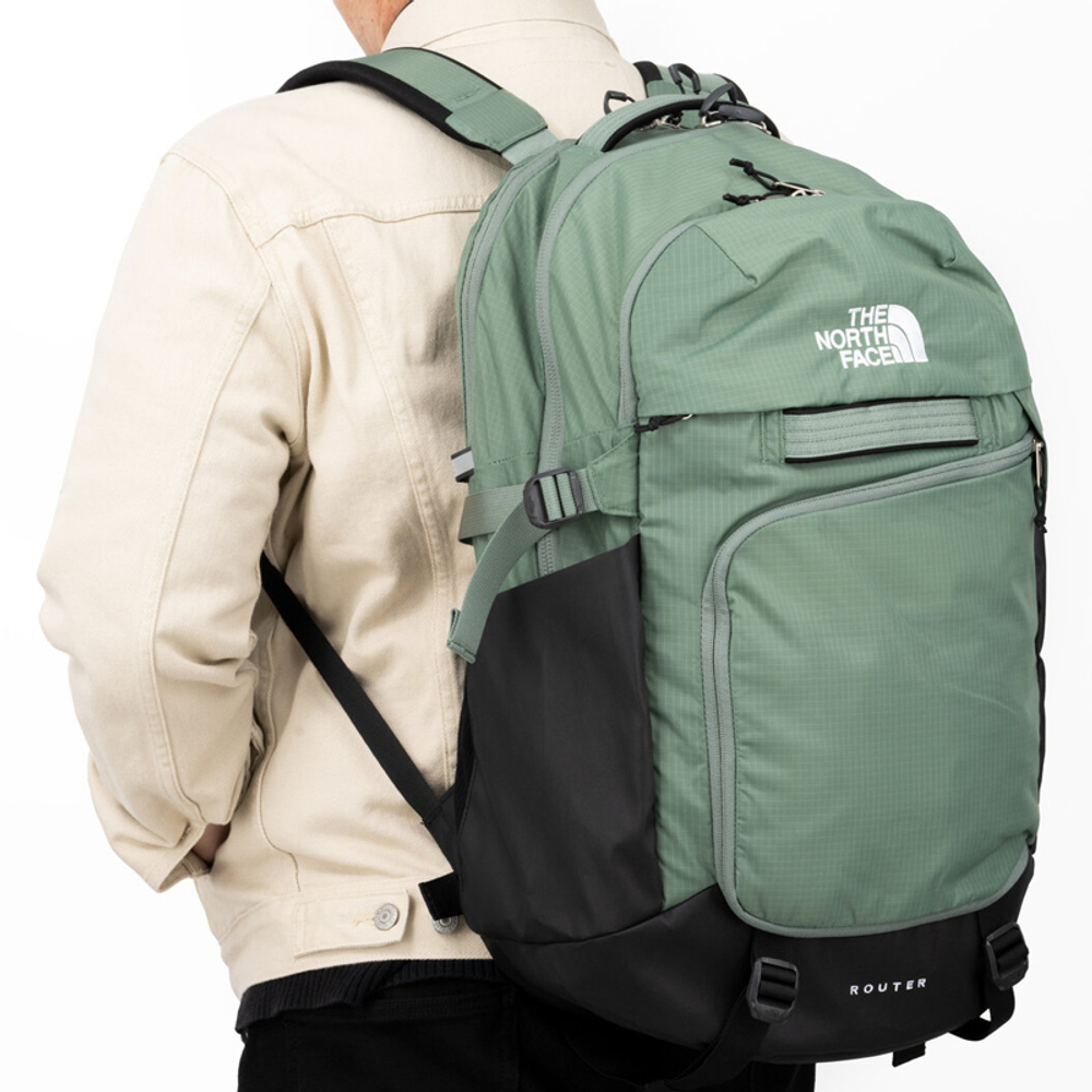 THE NORTH FACE 38.7L Comfortable Backpack Double Shoulder Outdoor Bag Recycled Nylon Green Unisex