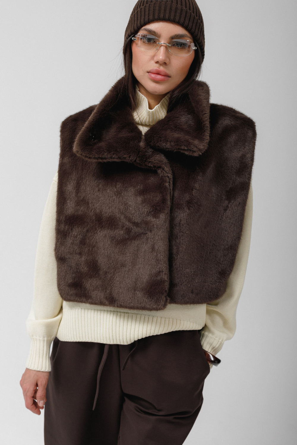Жилет-манишка норка (горький шоколад)