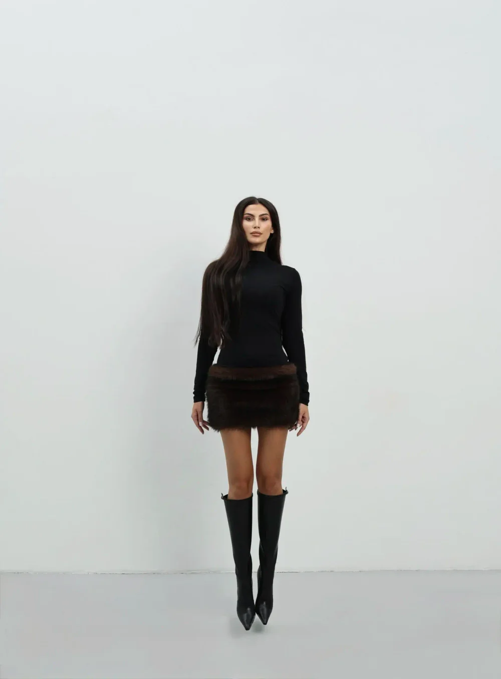 Платье с мехом, Коричневое