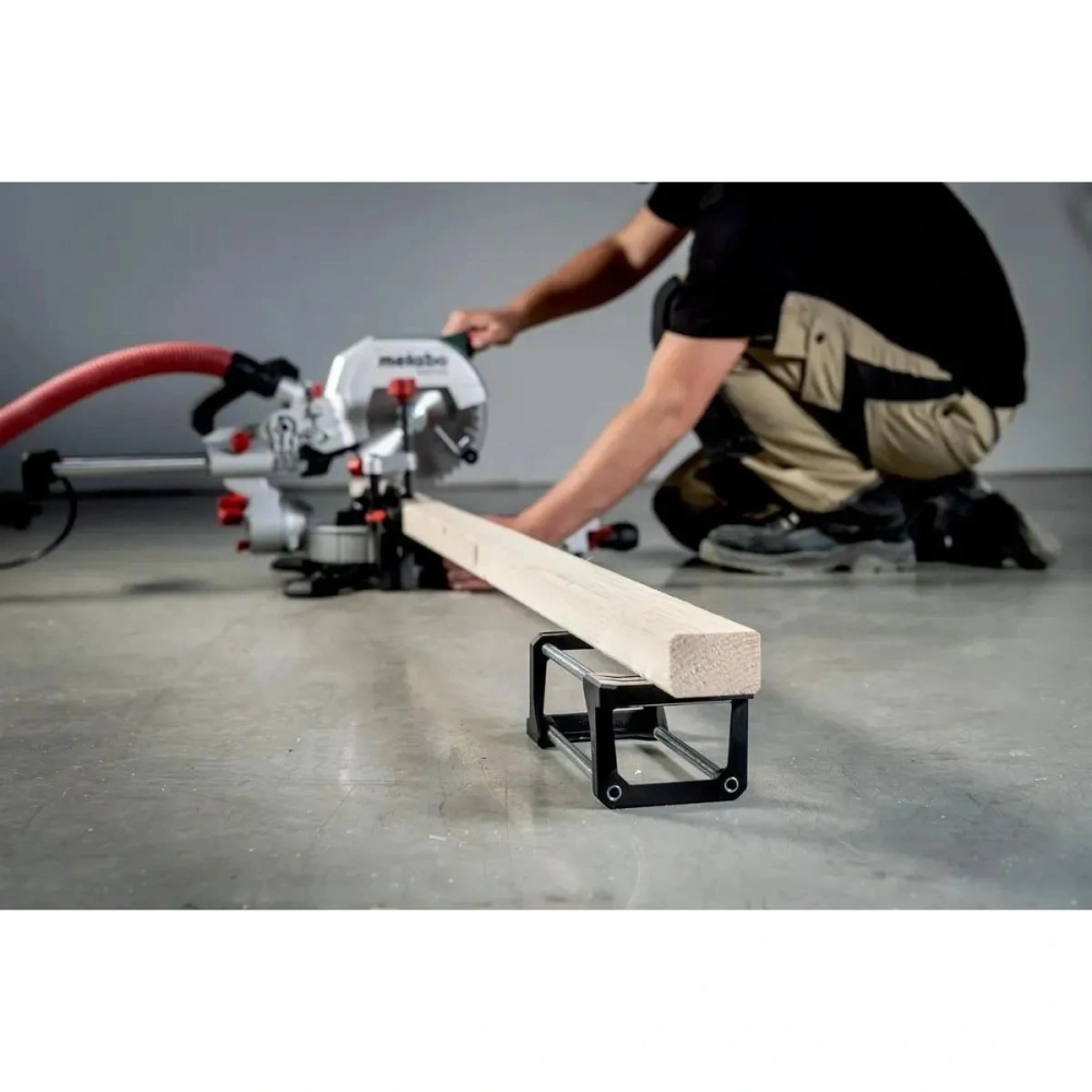 Торцовочная пила Metabo KGS 305 M 1600Вт 3700об/мин d=305мм