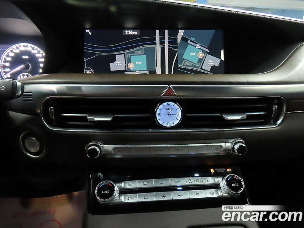Genesis G90 5.0 AWD (06.2020)