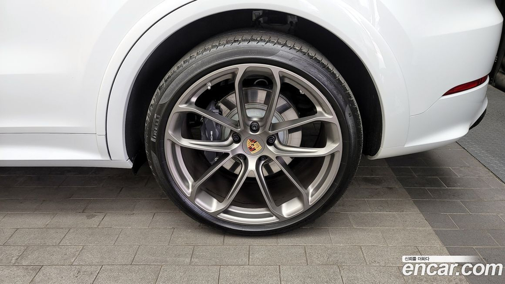 Porsche Cayenne (PO536) 3.0 E-Hybrid Coupe (02.2022)