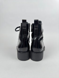 Ботинки Prada