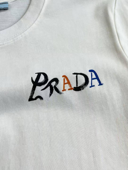 Футболка Prada