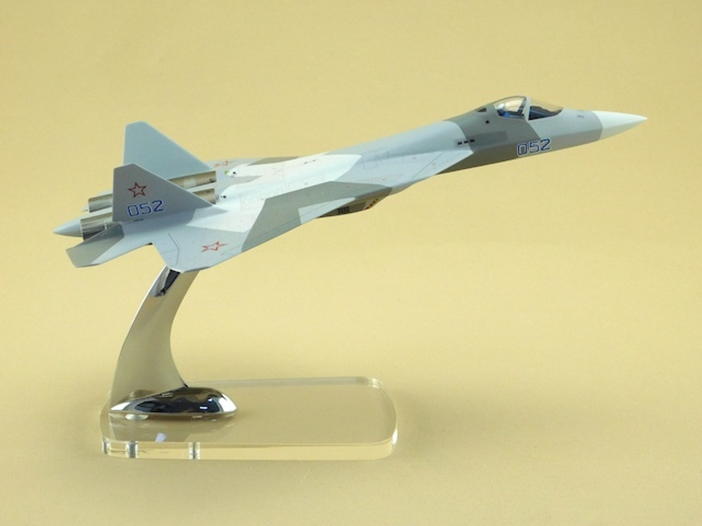 Модель самолета Су-57 (М1:72, 052, Камуфляж)
