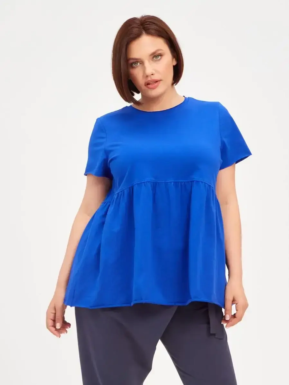 Футболка с баской оверсайз