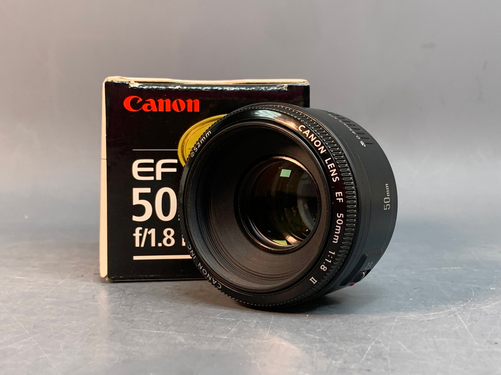 Canon 50 mm 1.8 II