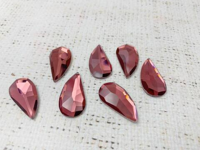 Стразы стекло клеевые, р. 2,5х1,5 см, красно-лиловый