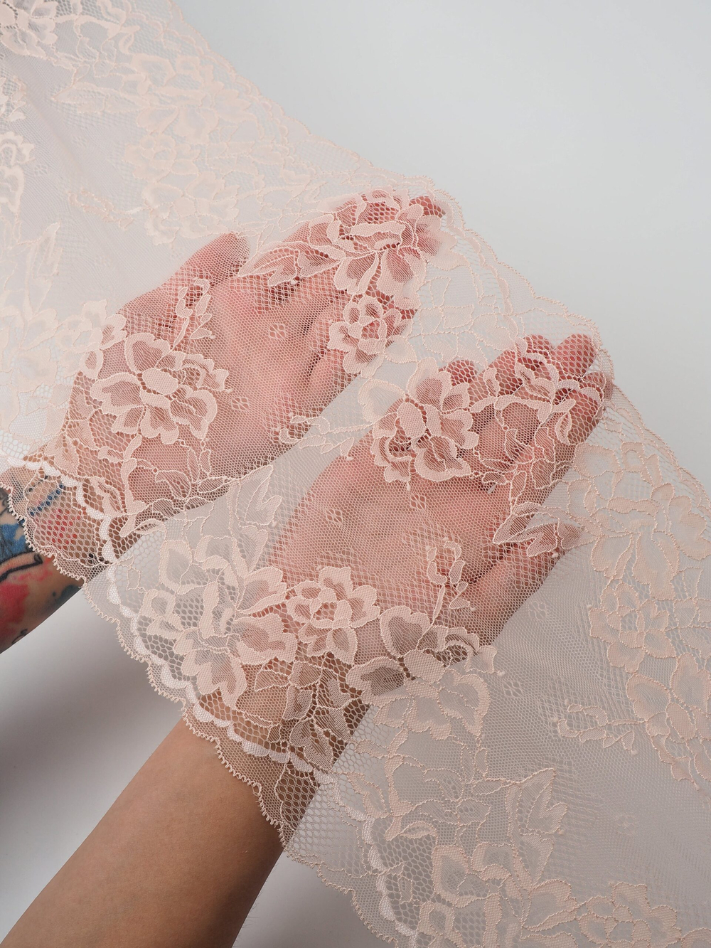 Эластичное кружево персик ширина 22 см