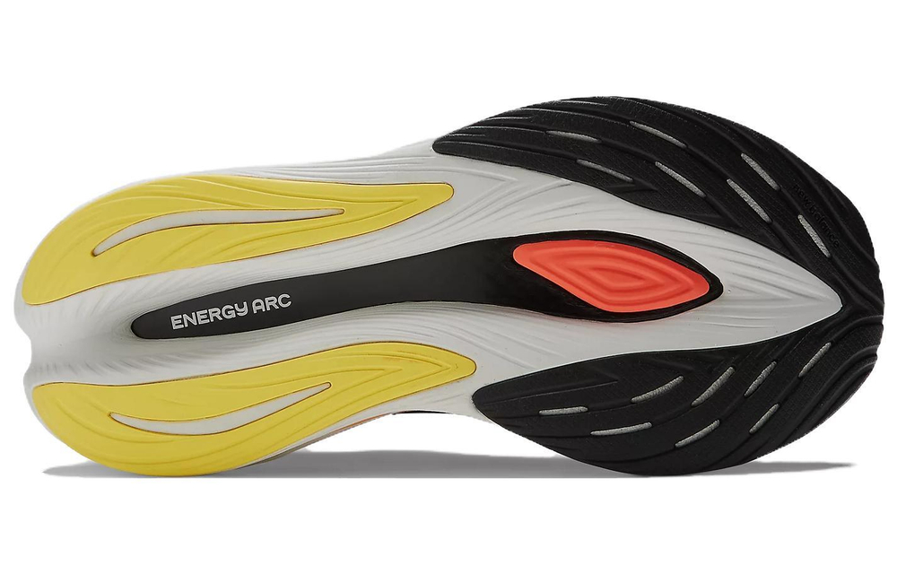 Кроссовки New Balance Nb Fuelcell Supercomp Trainer (Женская размерная сетка)