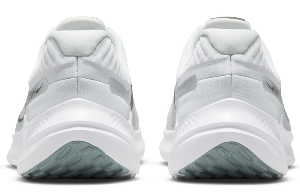 Кроссовки Nike Quest 5