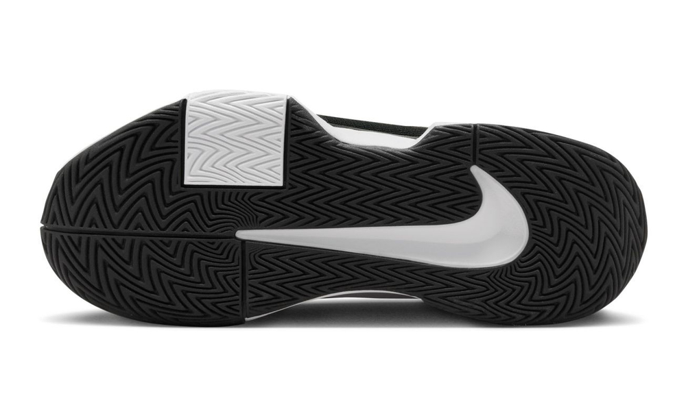 Женские теннисные кроссовки Nike Zoom GP Challenge Pro - white/black/white