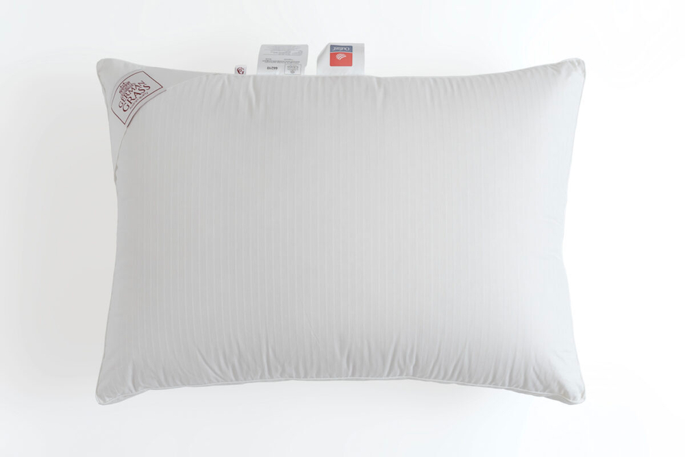 Подушка трехкамерная средняя 50х68 German Grass 3D Thermo Down Grass с эффектом терморегуляции с бортиком