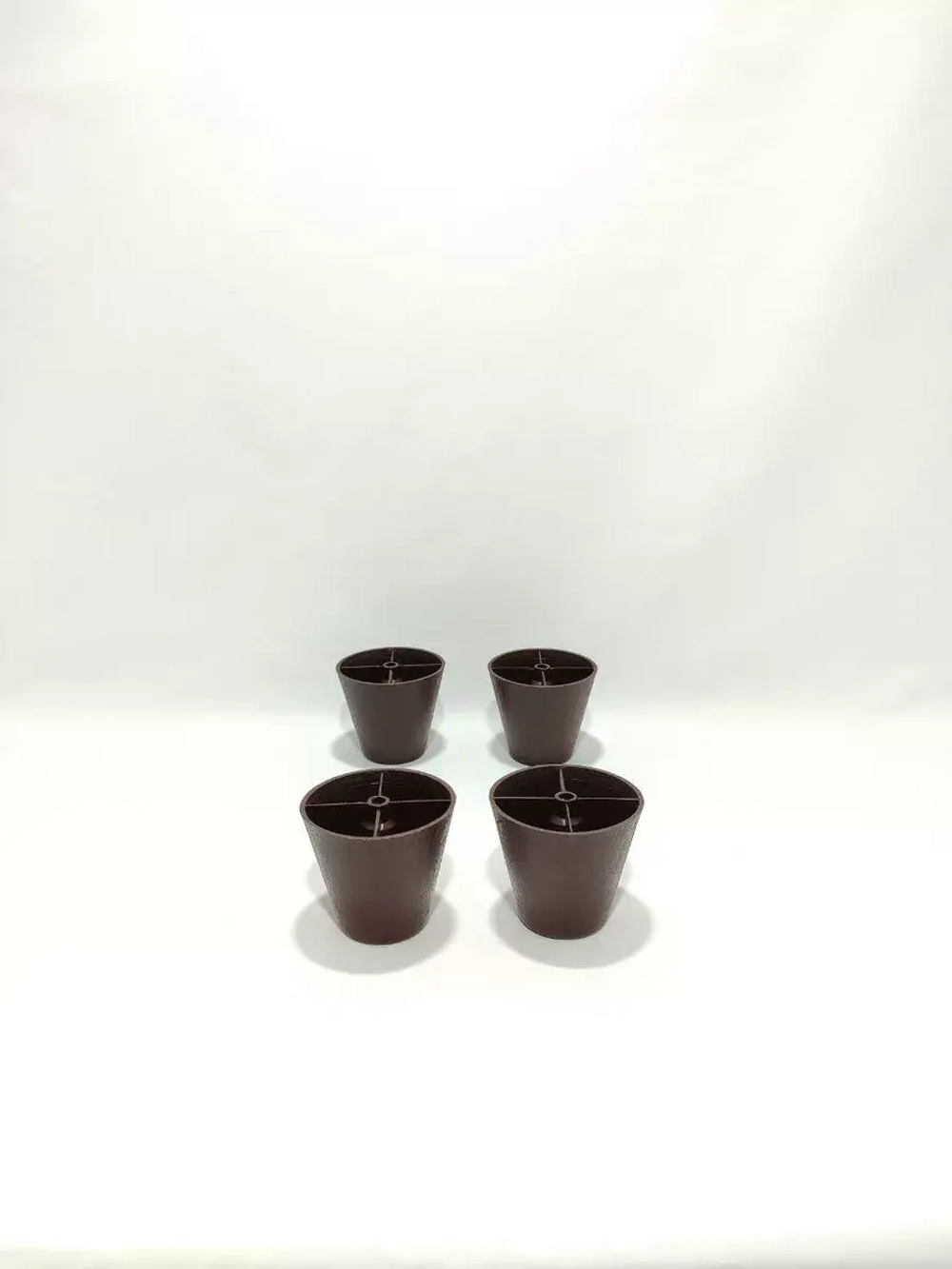 Мебельные ножки пластиковые для дивана шкафа и тумбочки