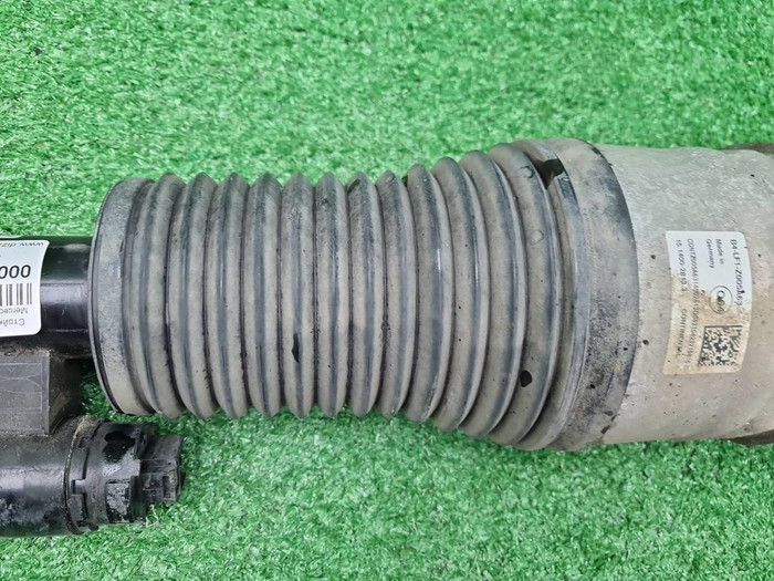 Стойка пневматическая левая Mercedes S W223 20-нв