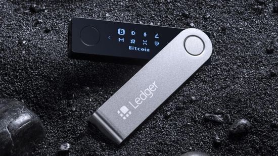Аппаратный криптокошелек Ledger Nano X: финансовое будущее уже здесь!