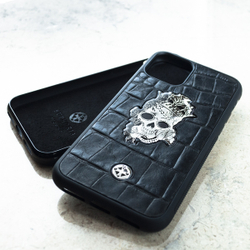 Эксклюзивный чехол iPhone с черепом Calavera Euphoria HM Premium - натуральная кожа  металл