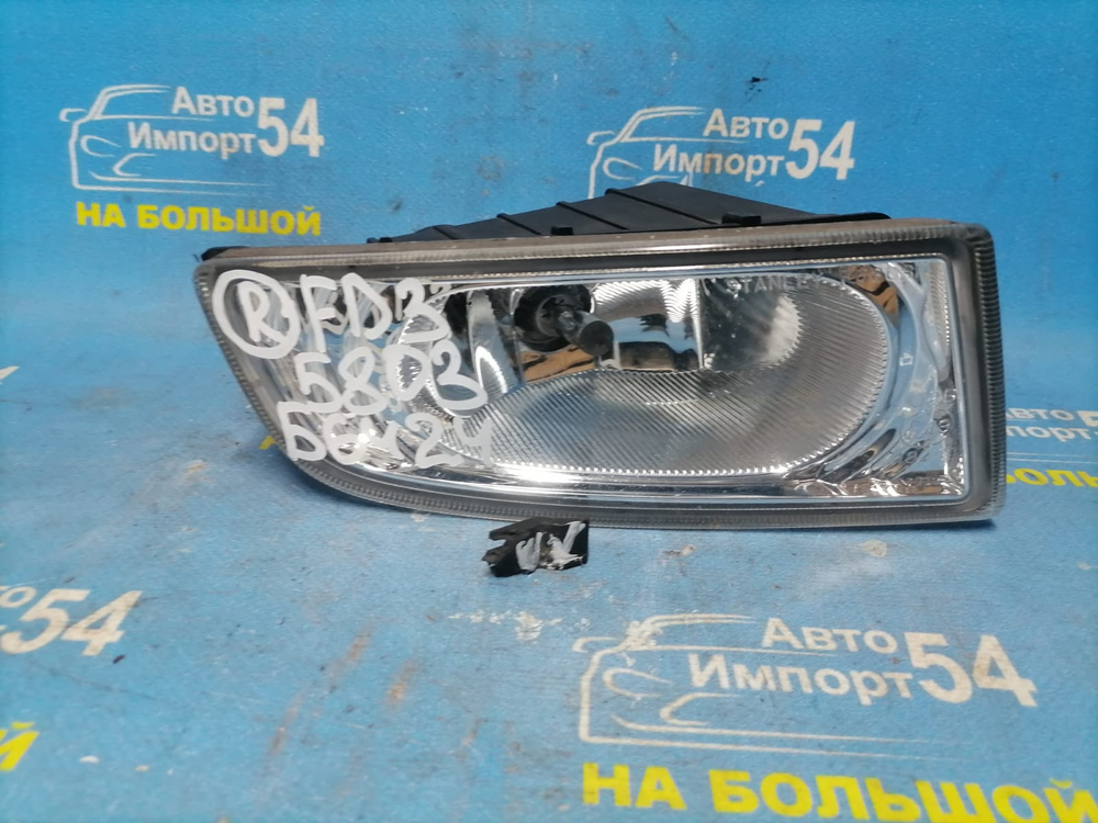 Туманка правая Honda CIVIC 2005-2008