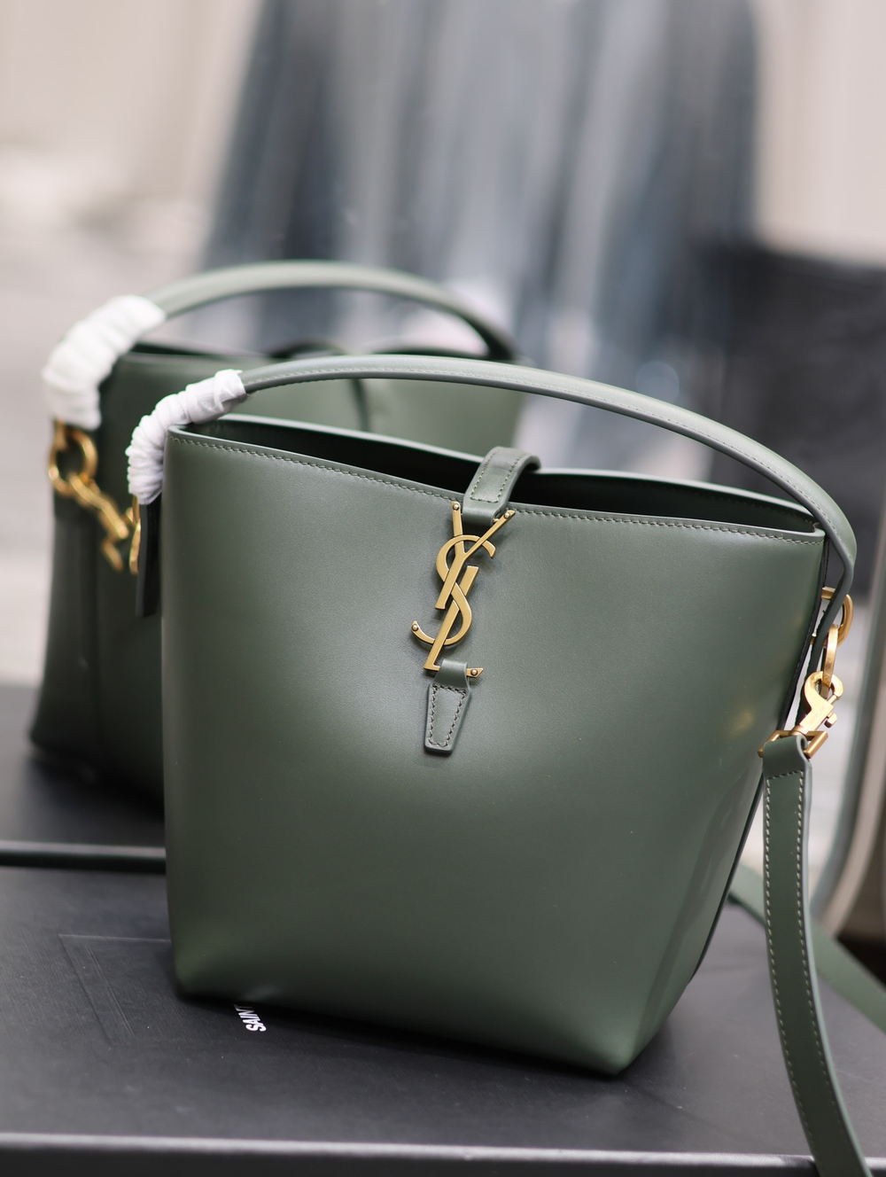 Saint Laurent LE 37 Small 20 cm