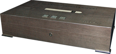 Хьюмидор Elie Bleu New Medals 110 cigars Stone Washed Oak