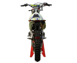 Мотоцикл кроссовый эндуро AVANTIS FX 250 (PR250/172FMM-5, ВОЗД.ОХЛ.) ПТС